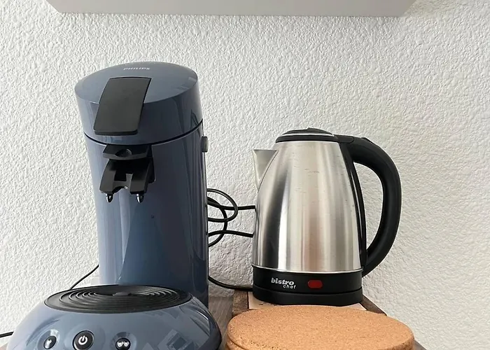 Anabel - Calme Et Protegee , Avec Balcon, Proche Du Centre Et De La 아파트